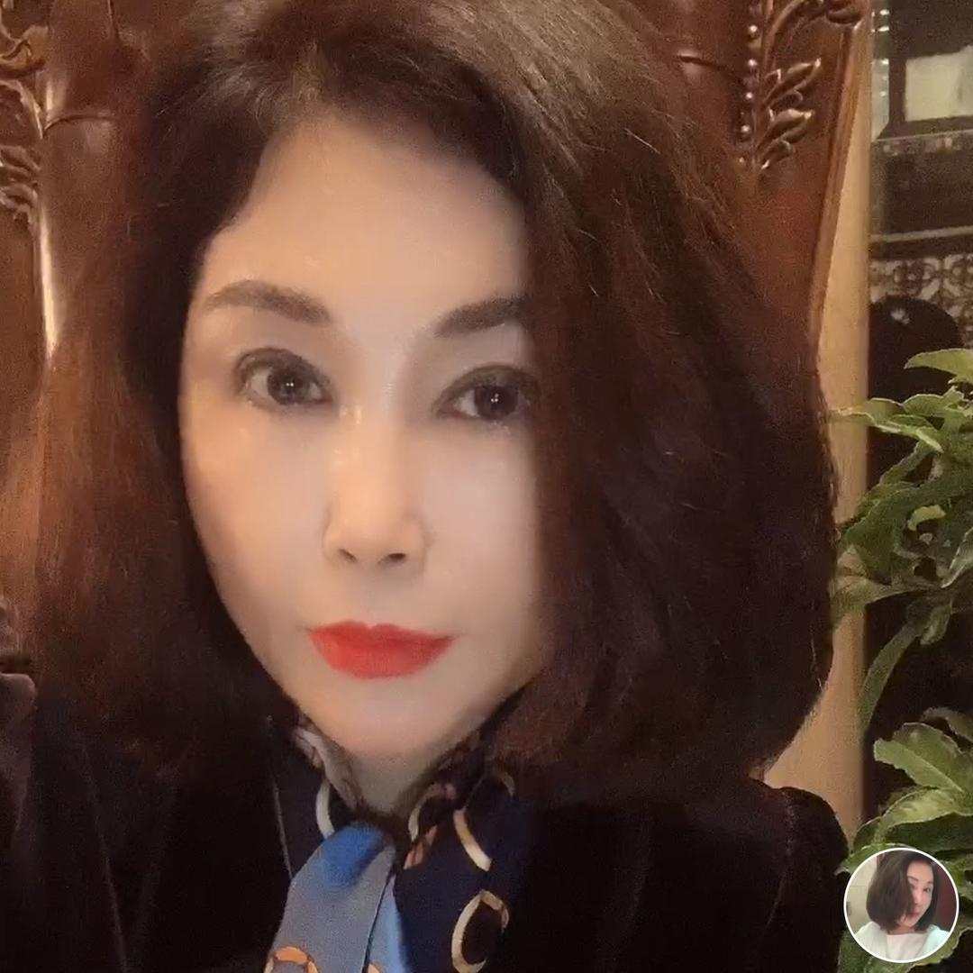 赵嘀百
