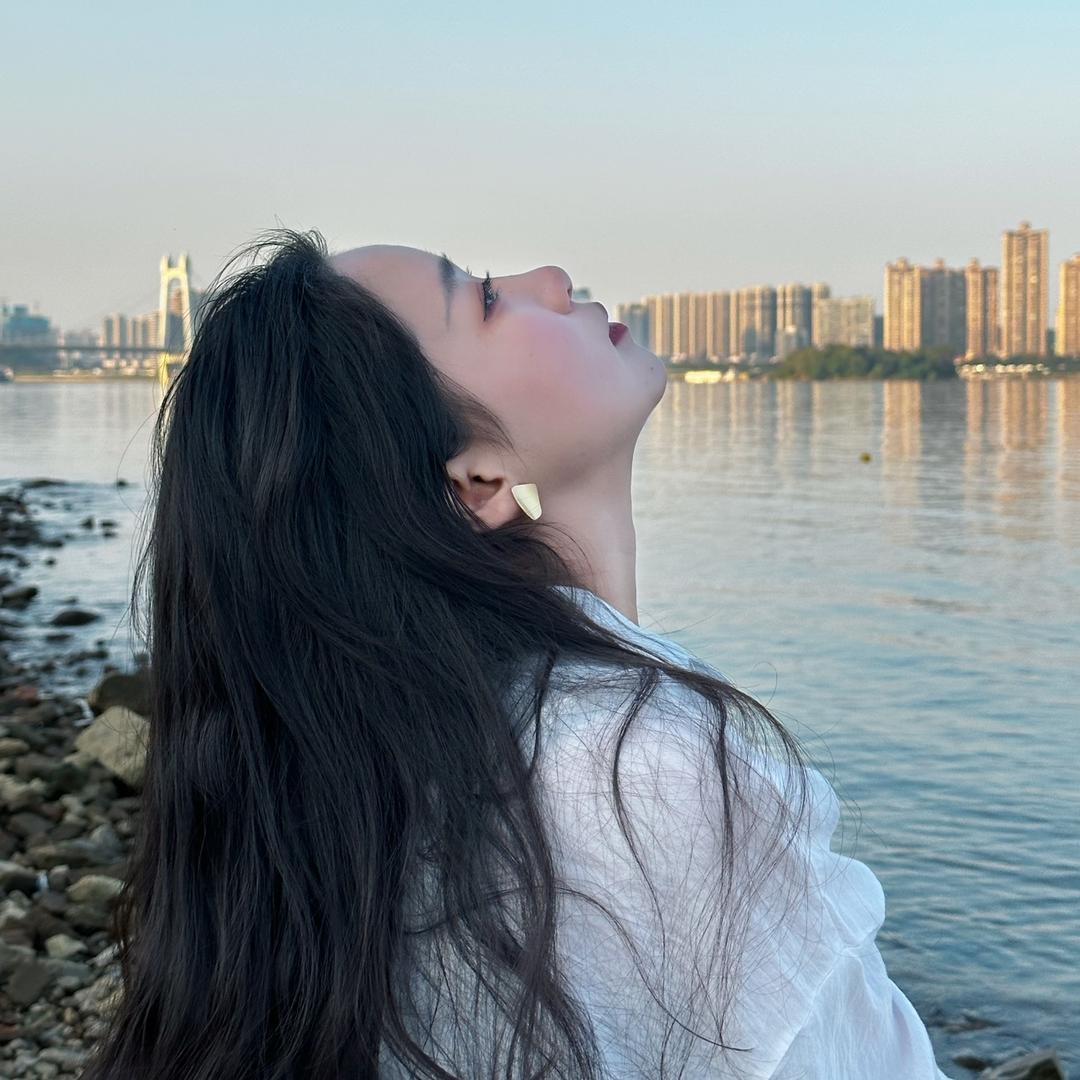 周薏不吃海苔