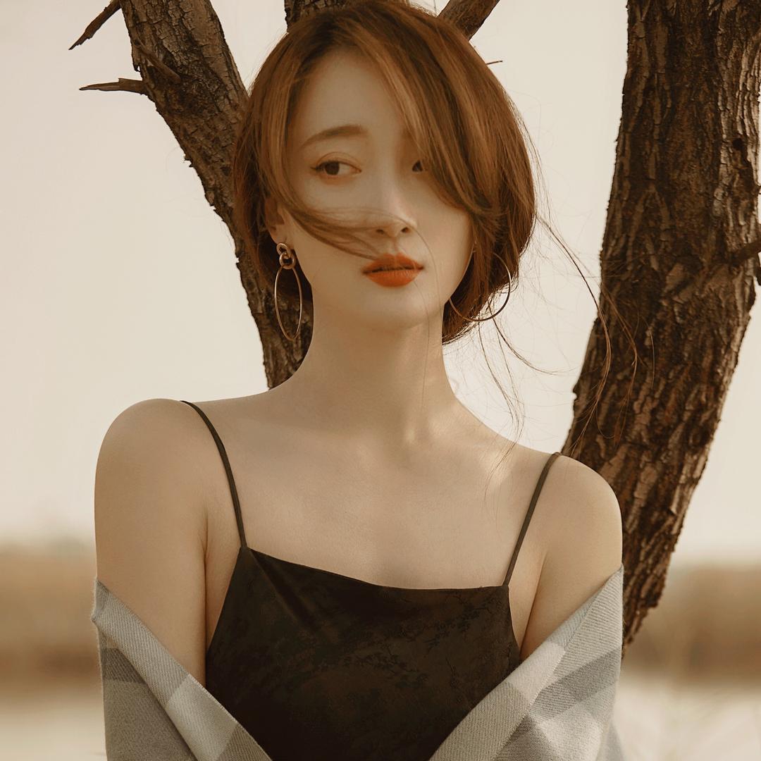 苗苗 Vivi
