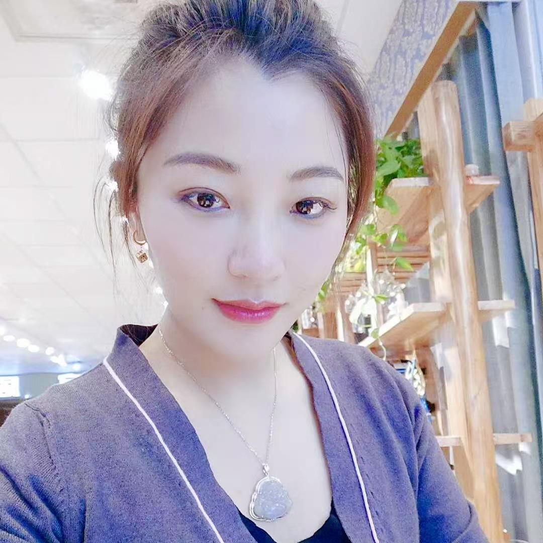 青岛凤梧世家家具有限公司