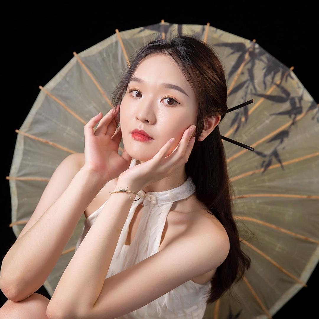 小贝睡不醒