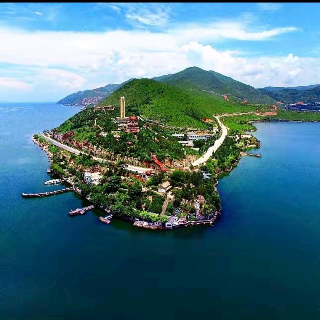 大理罗荃半岛风景区