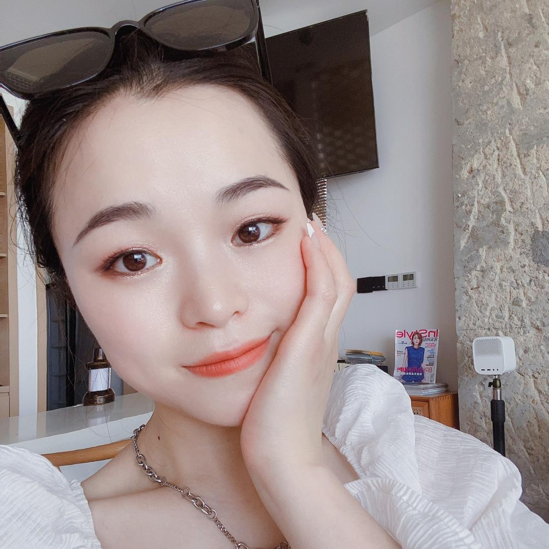 成都烧烤老板娘·雪宝