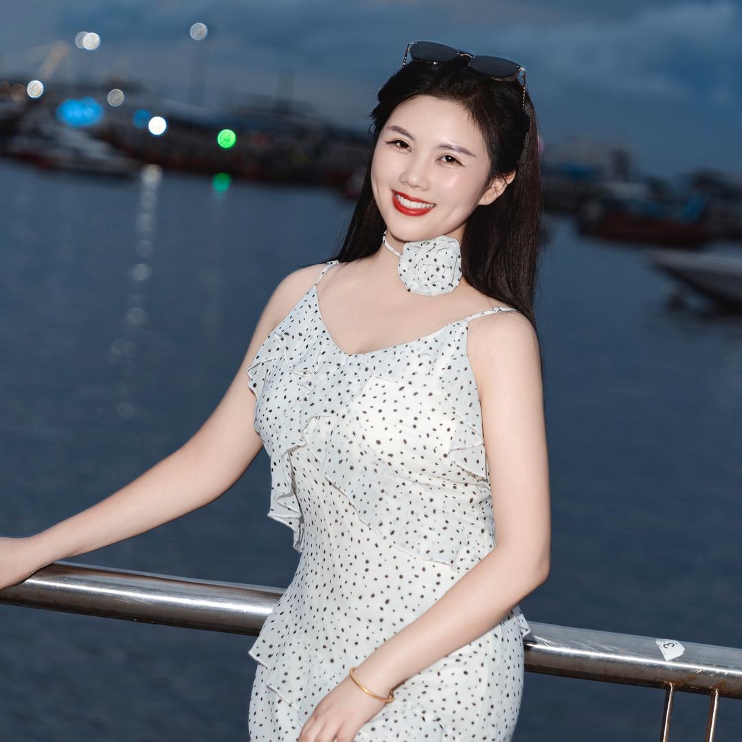 雅静靓颜