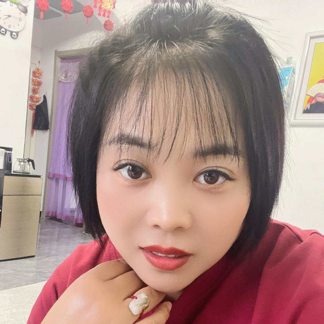 花 好月👠圆