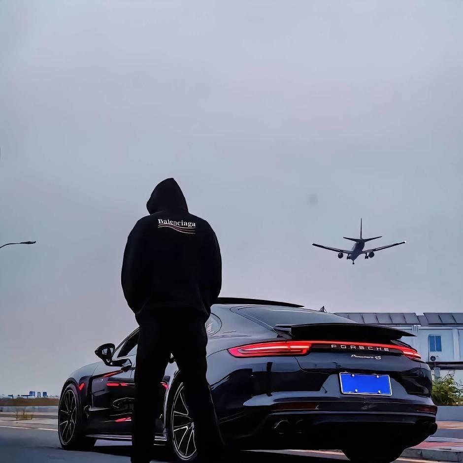 文权精品二手车_啊欢