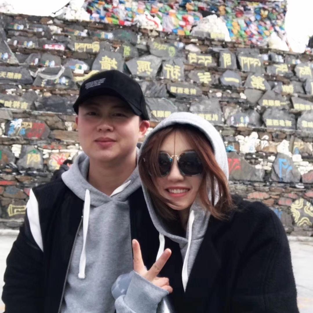 热爱生活的小菜菜