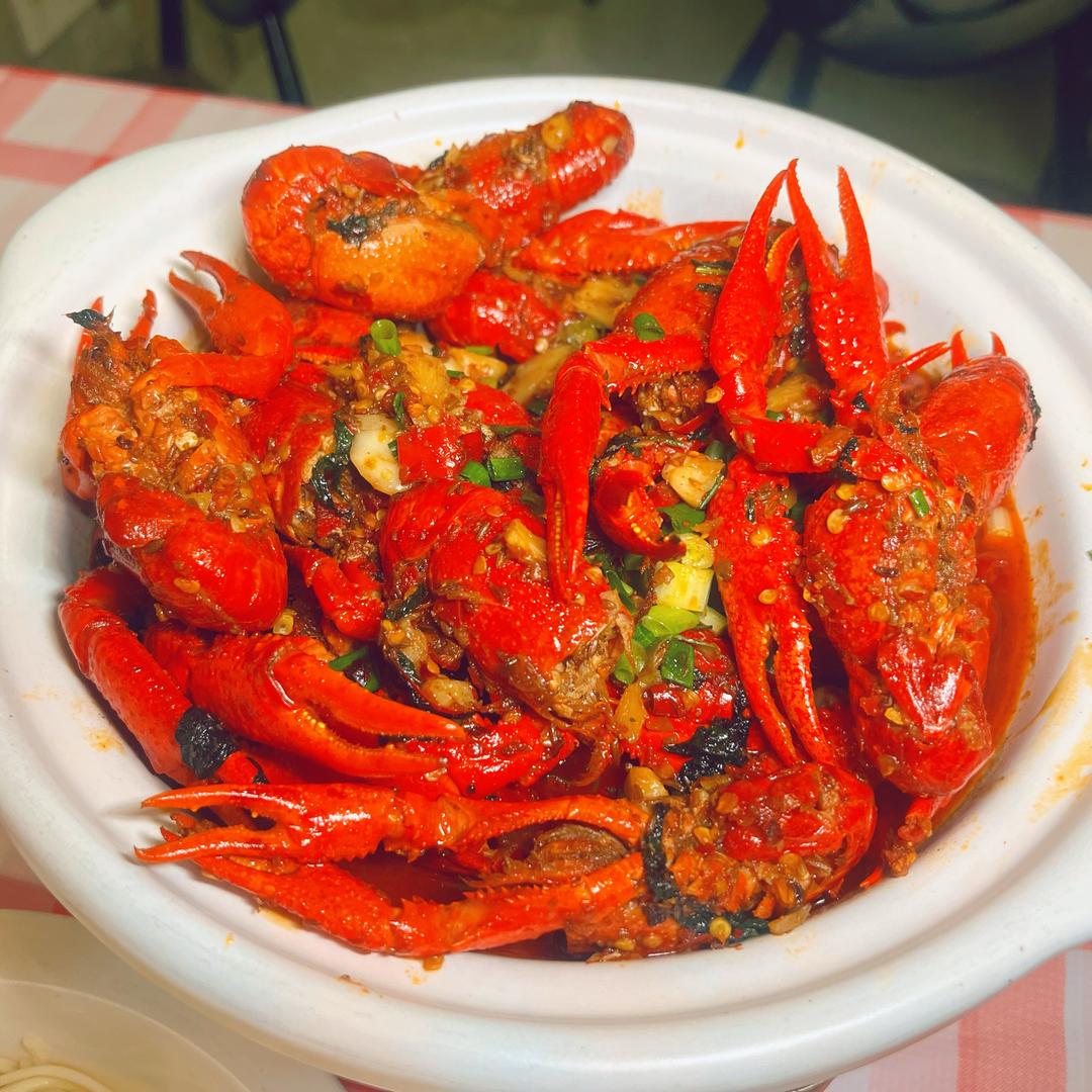 洪良虾蟹先生餐饮