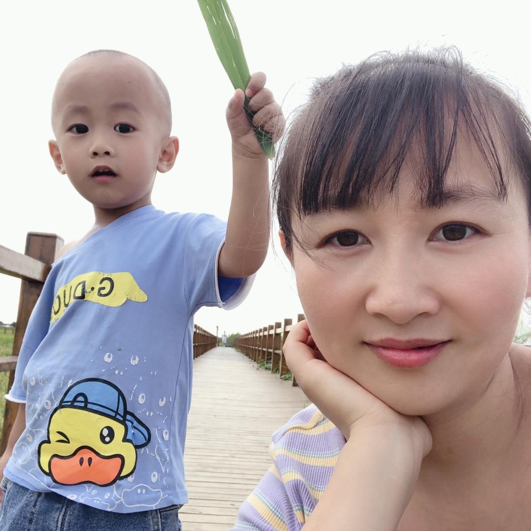 是小白呀