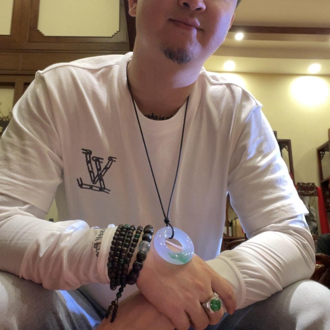 玄歌子翡翠