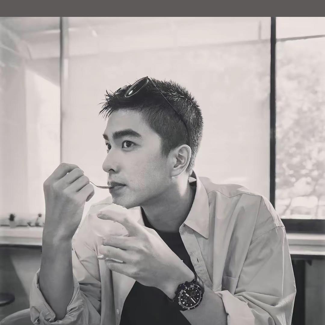鱼  仔