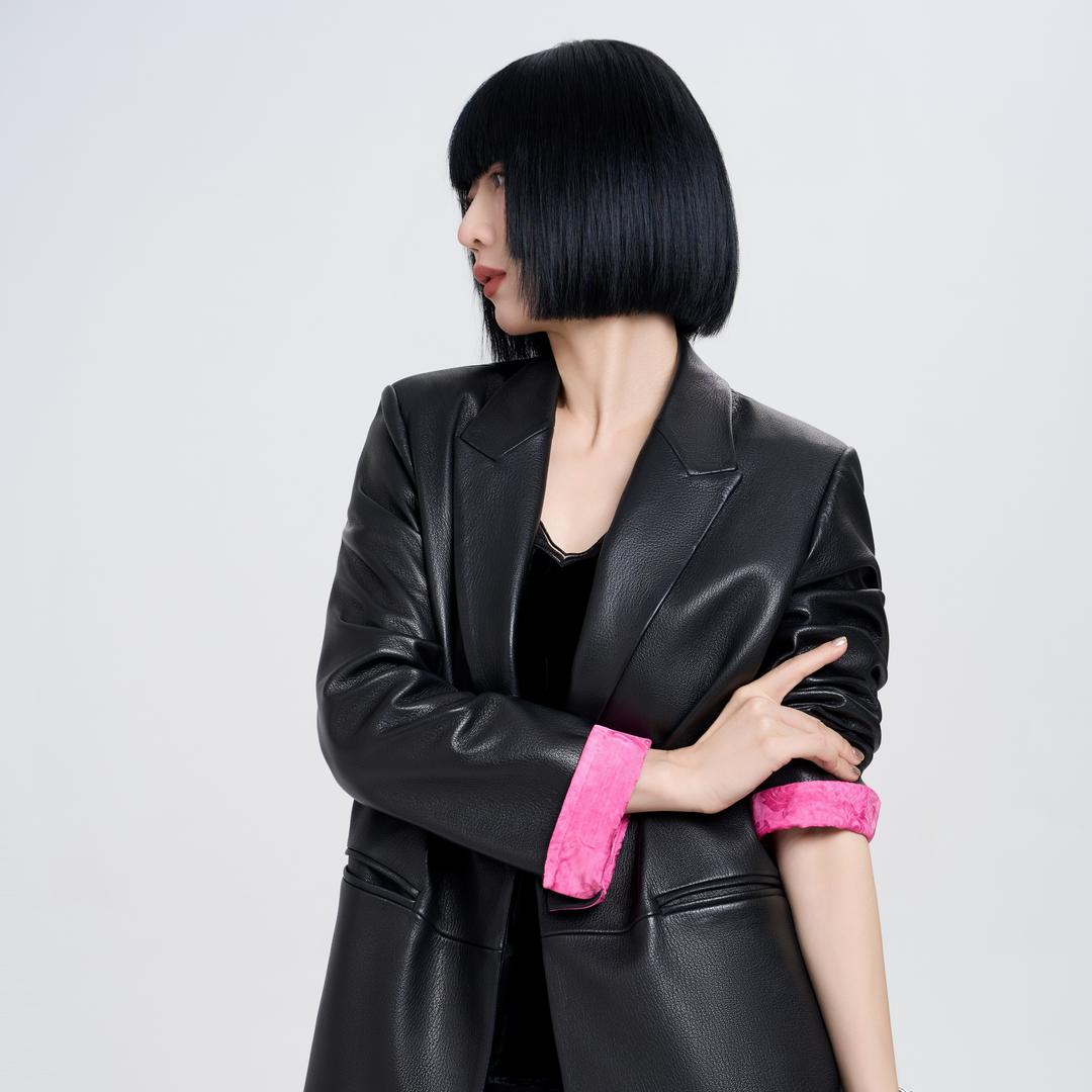 宫小妍家🏠金金