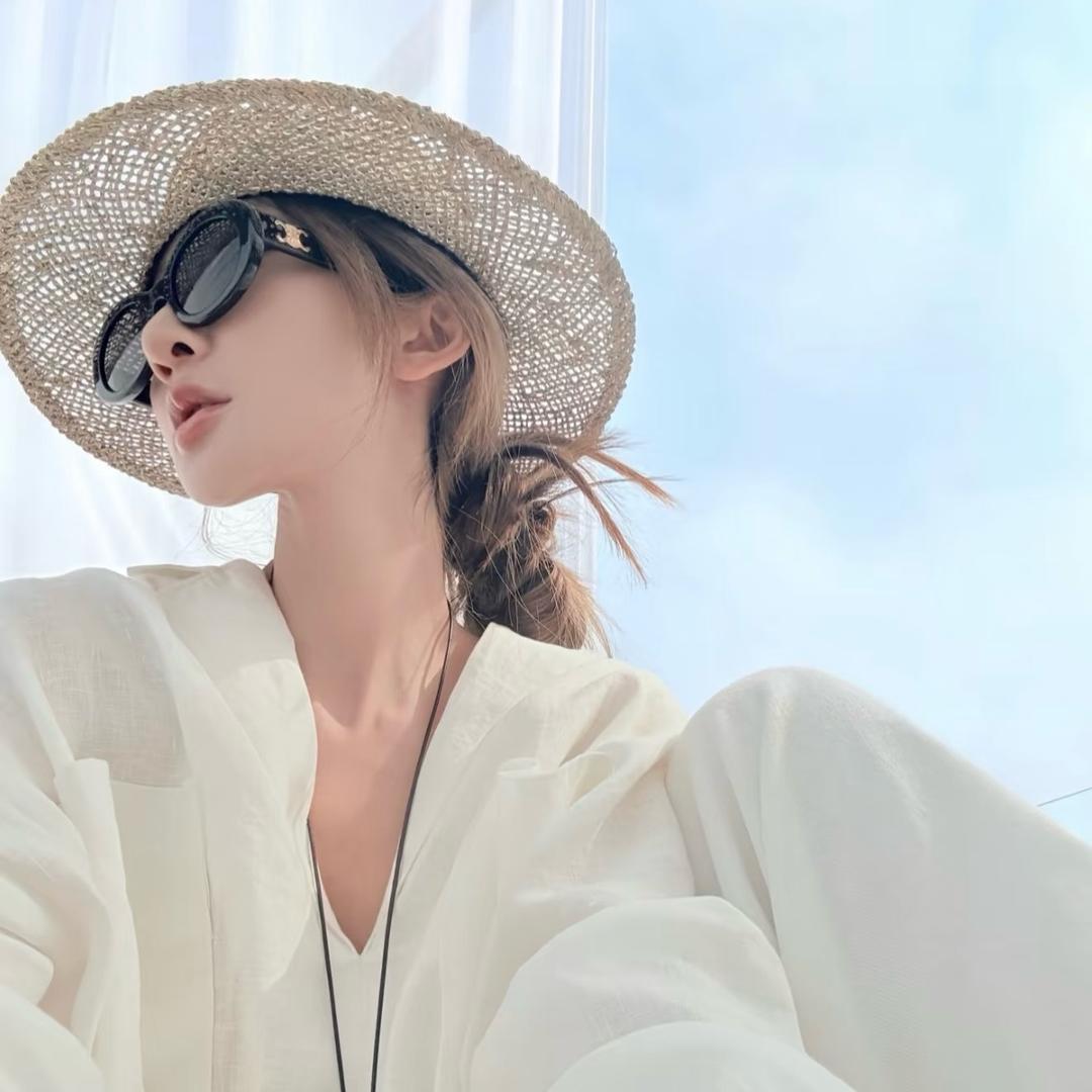笨蛋美女