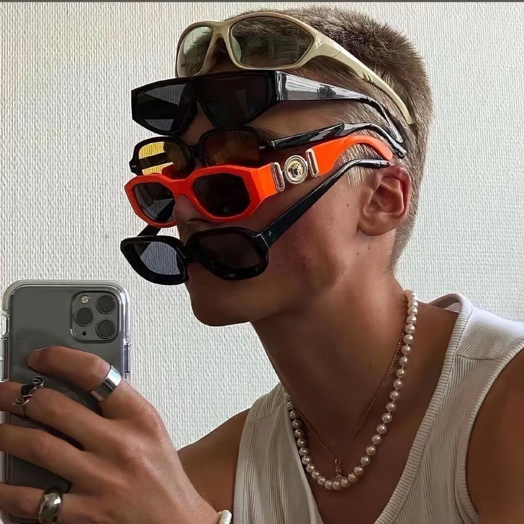 W.淋湿的小熊