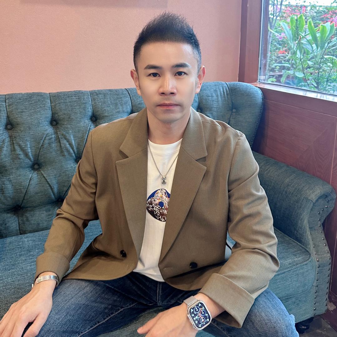 李行行