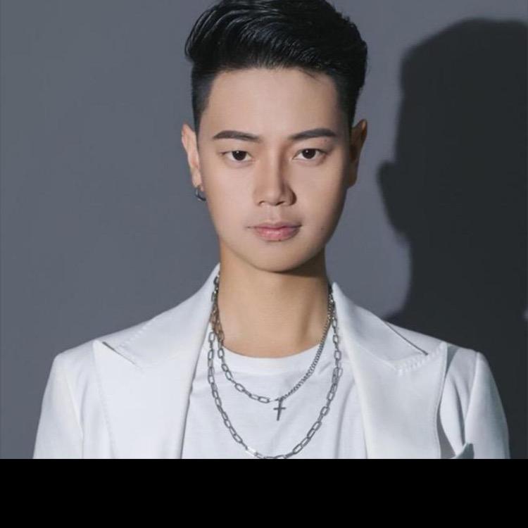 向云天（1月3号4号开业庆典）现场摄影师
