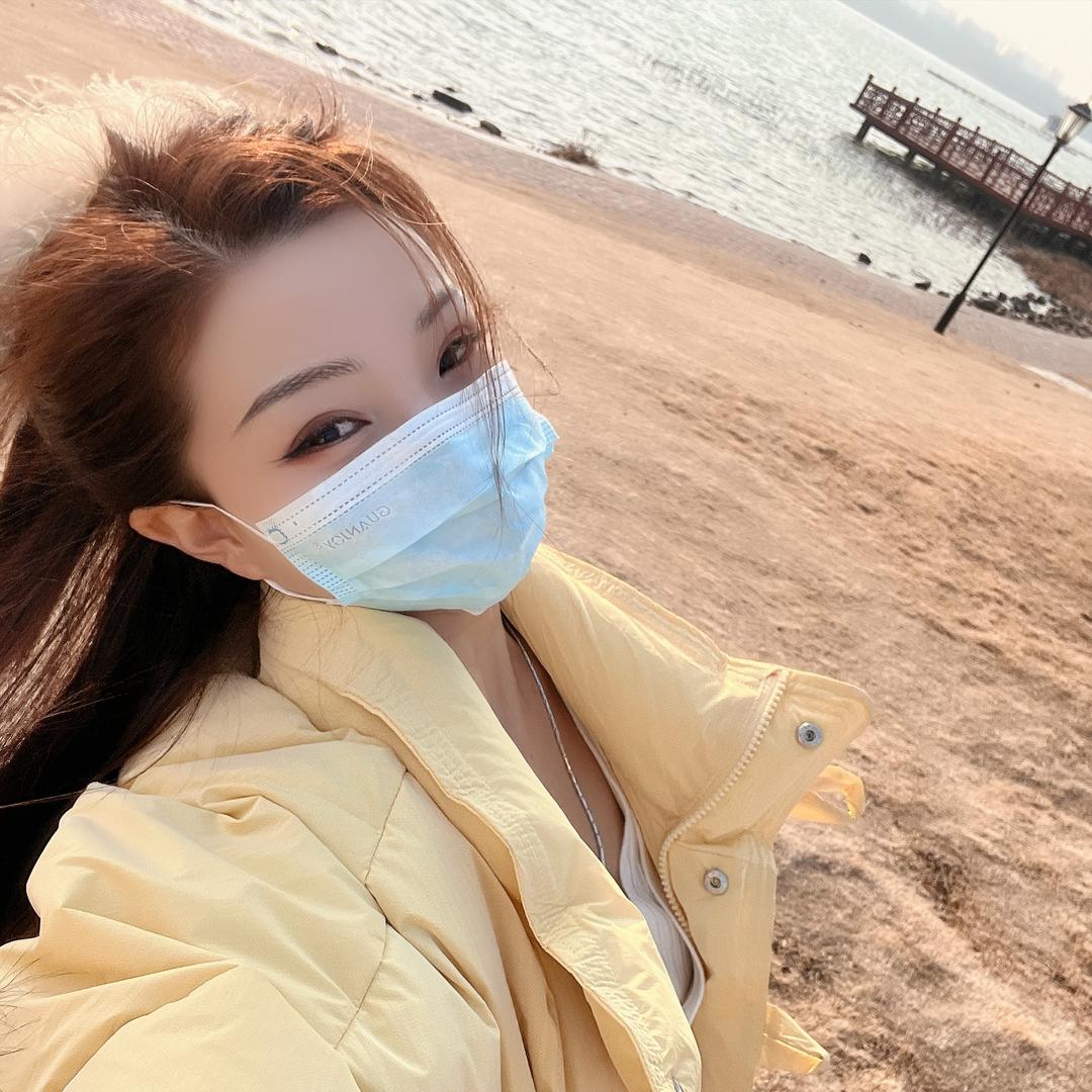 曲剧演员…李真真