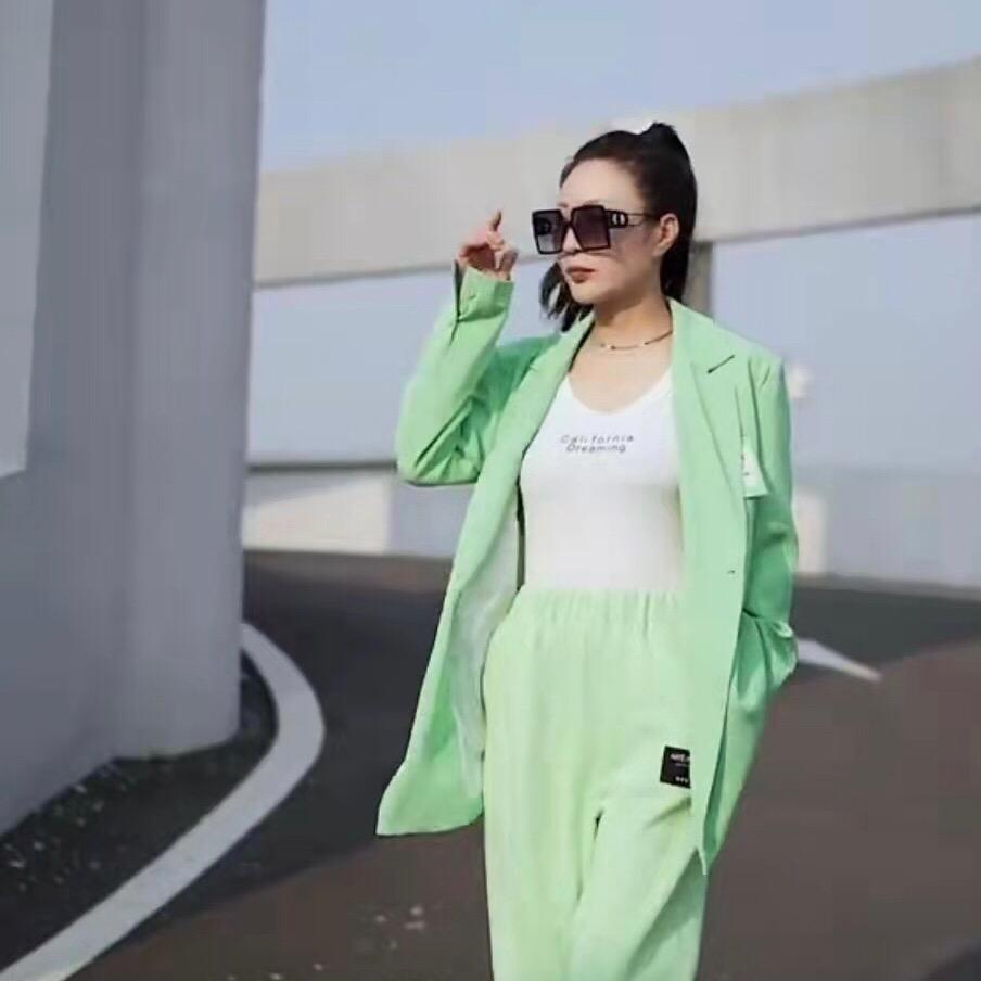 RS精品服饰