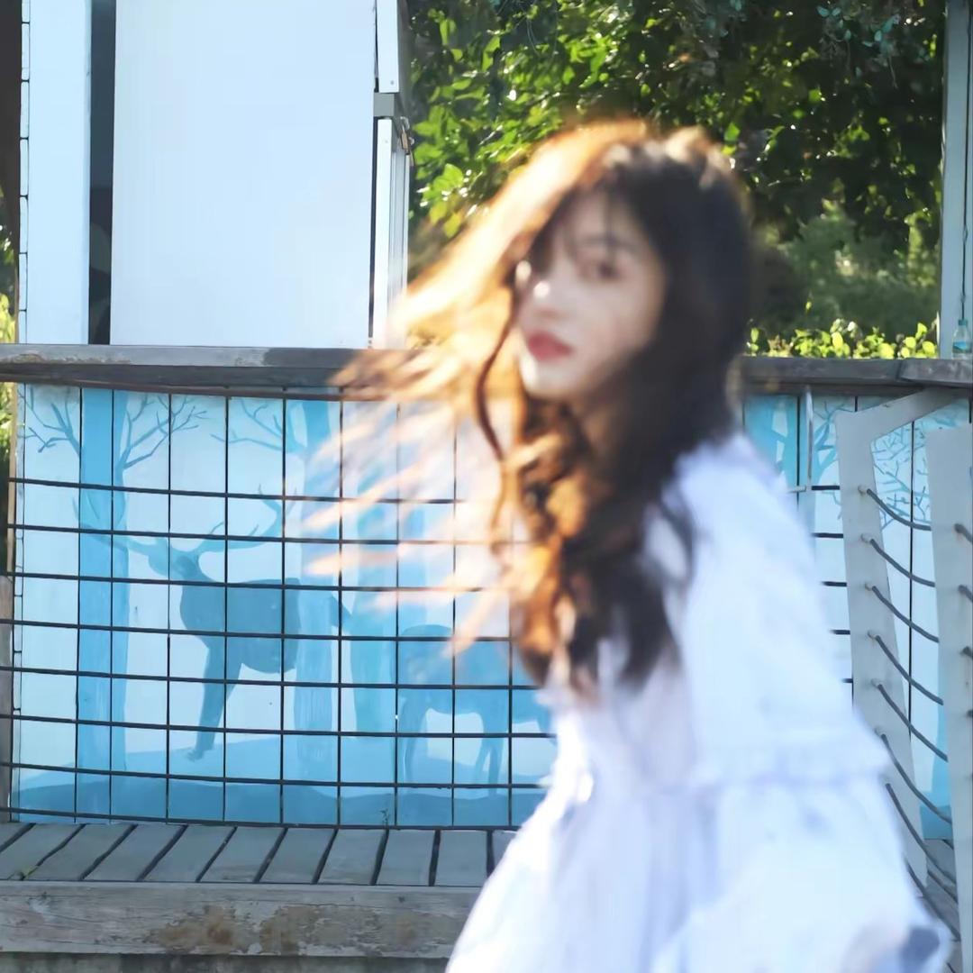 不知名希希希📷