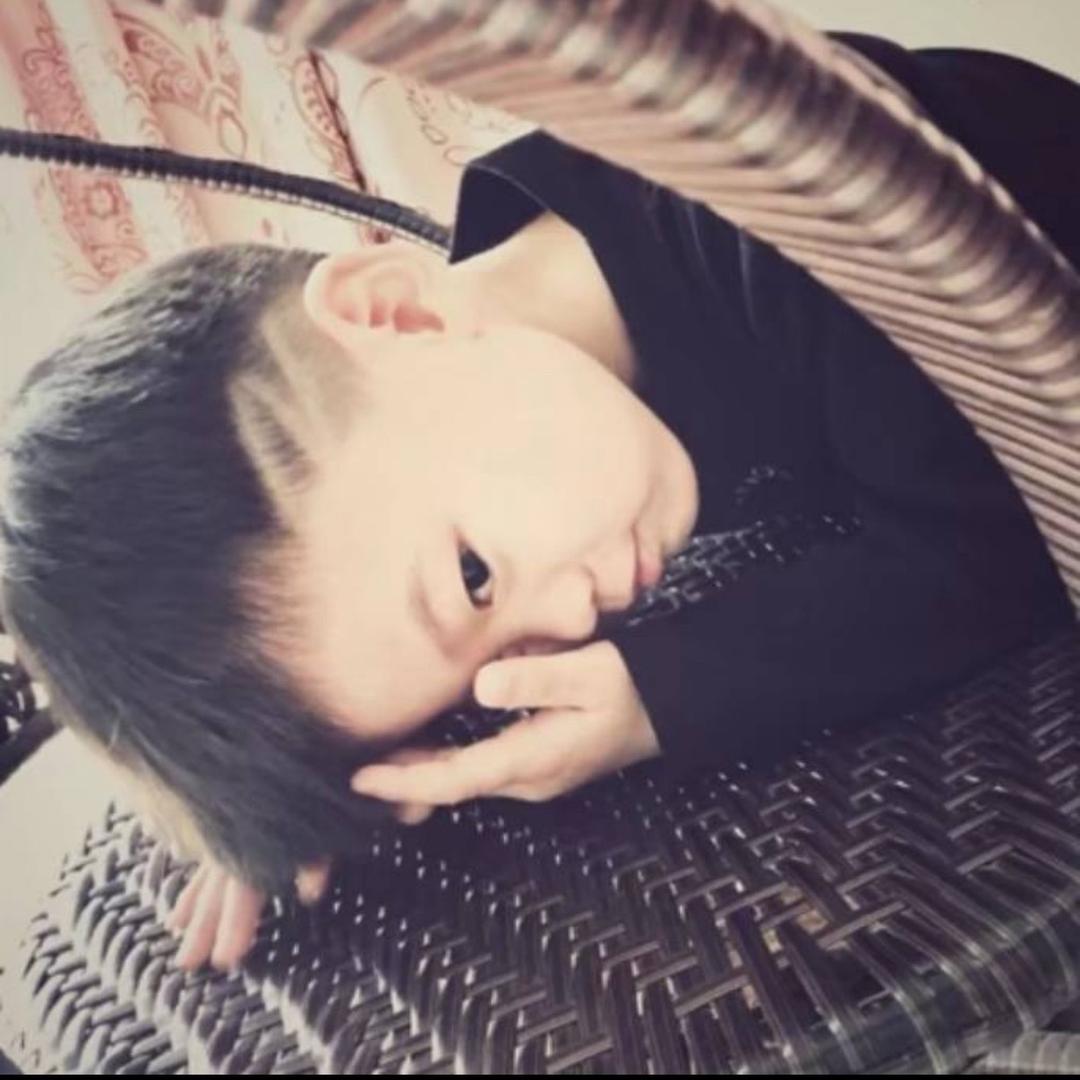 又穷又丑又没人爱