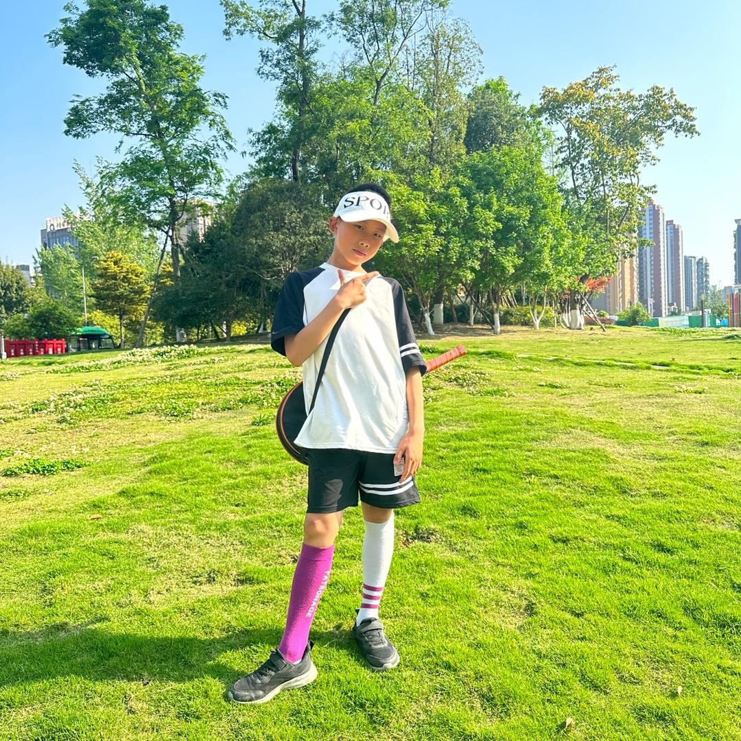 小小江同学
