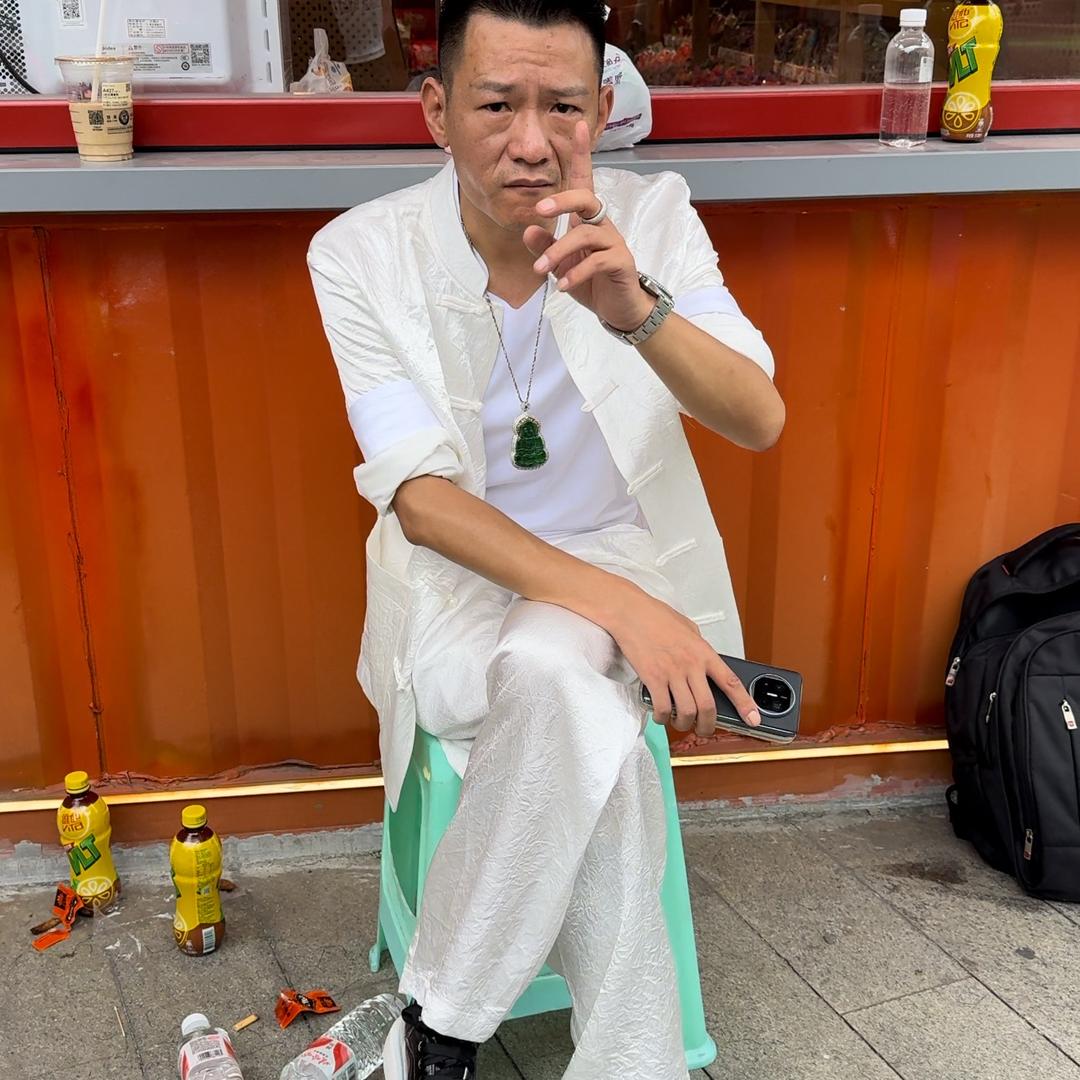 贵州小伟哥活动现场 三斤