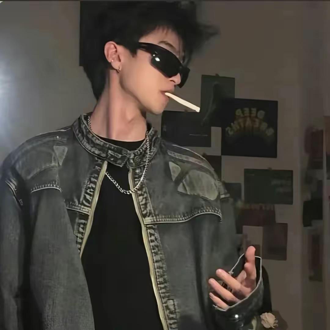 䒕凡.