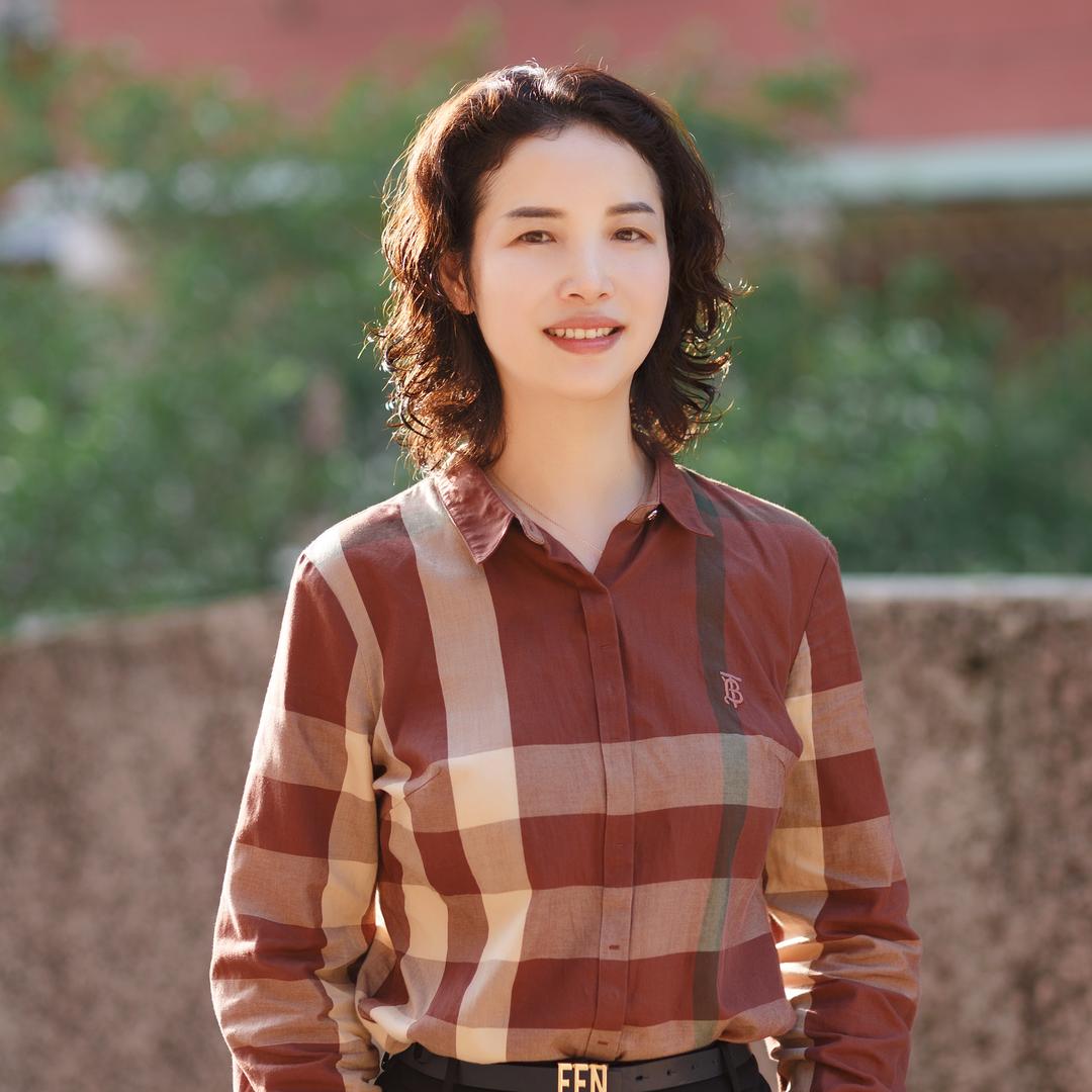 在宁波卖二手车邵姐