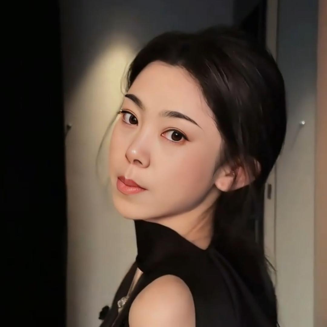 聊车的邱邱
