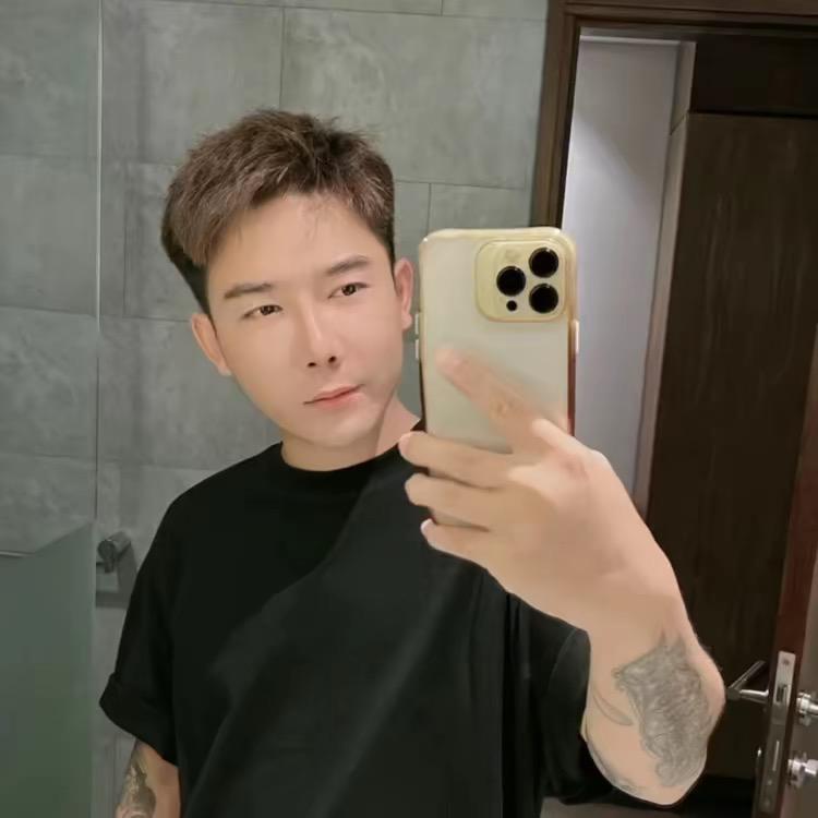 李忆的探险故事