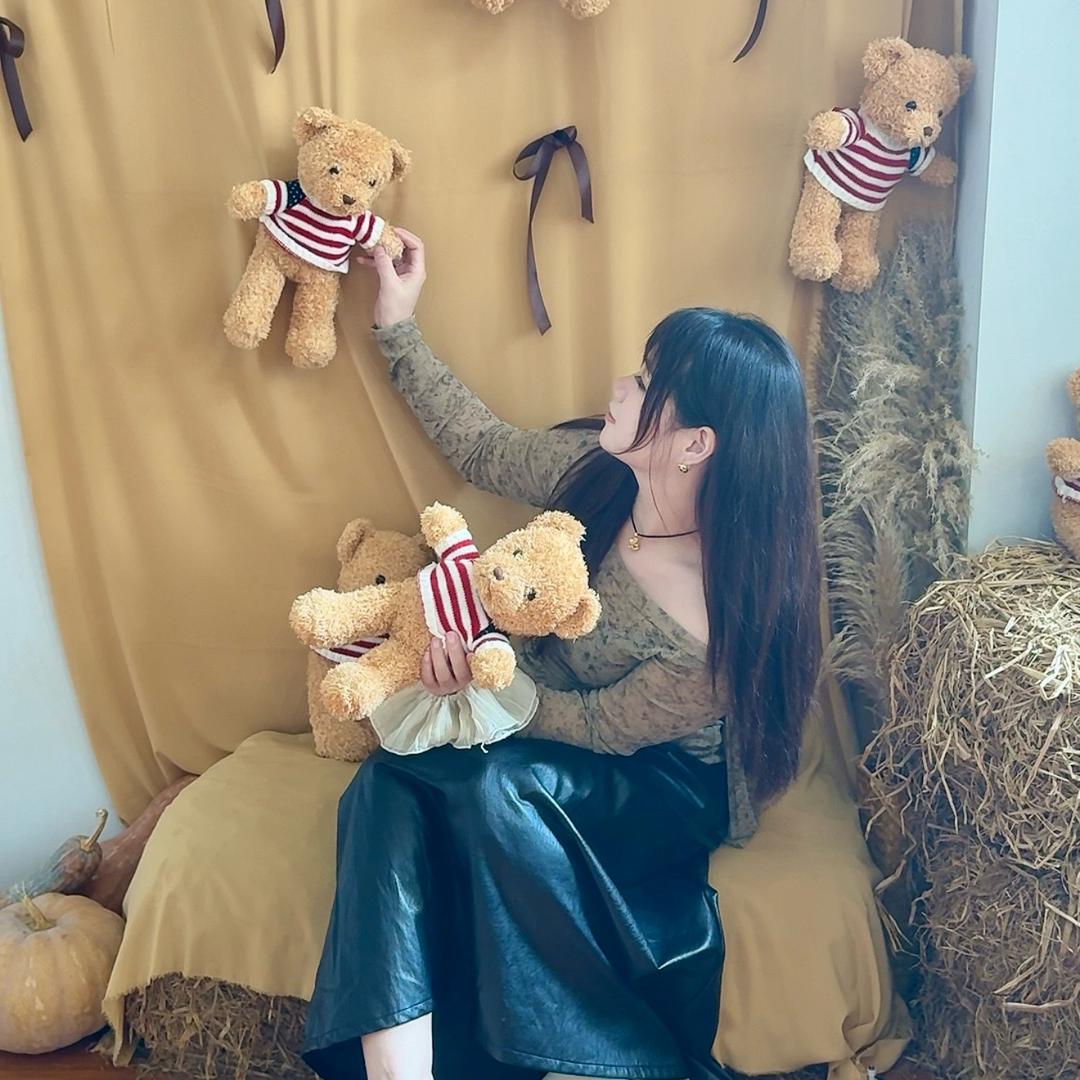 美女也会ᵉᵐᵒ