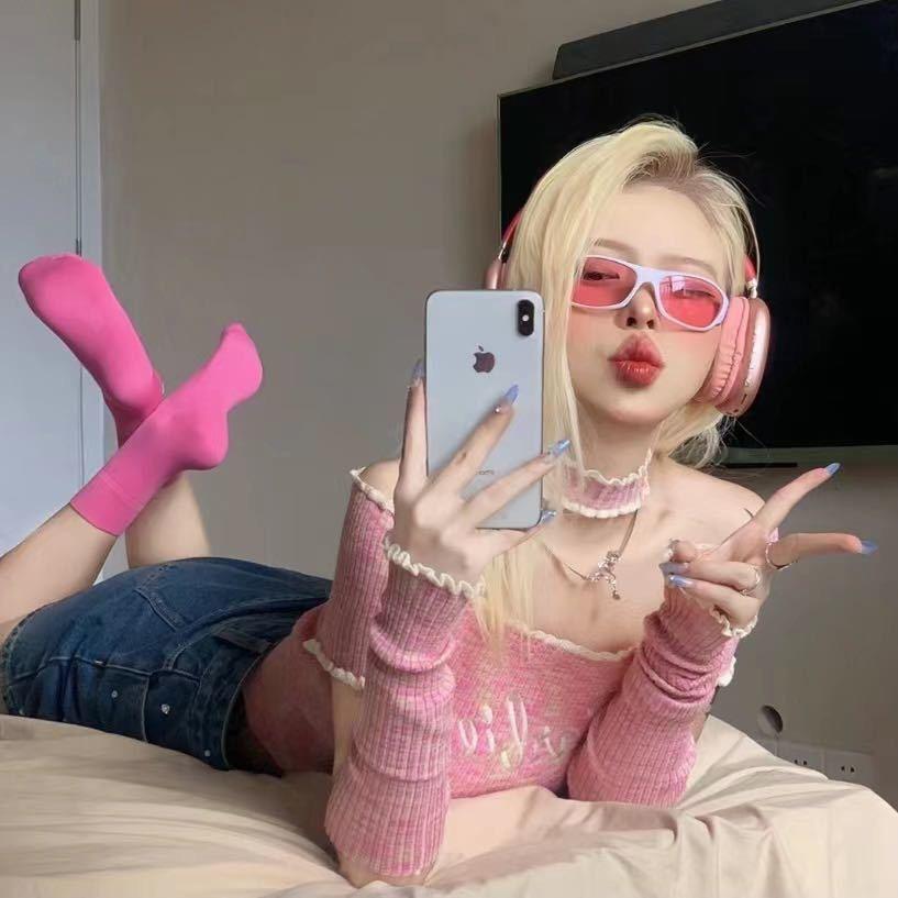 拉粑粑的小魔仙