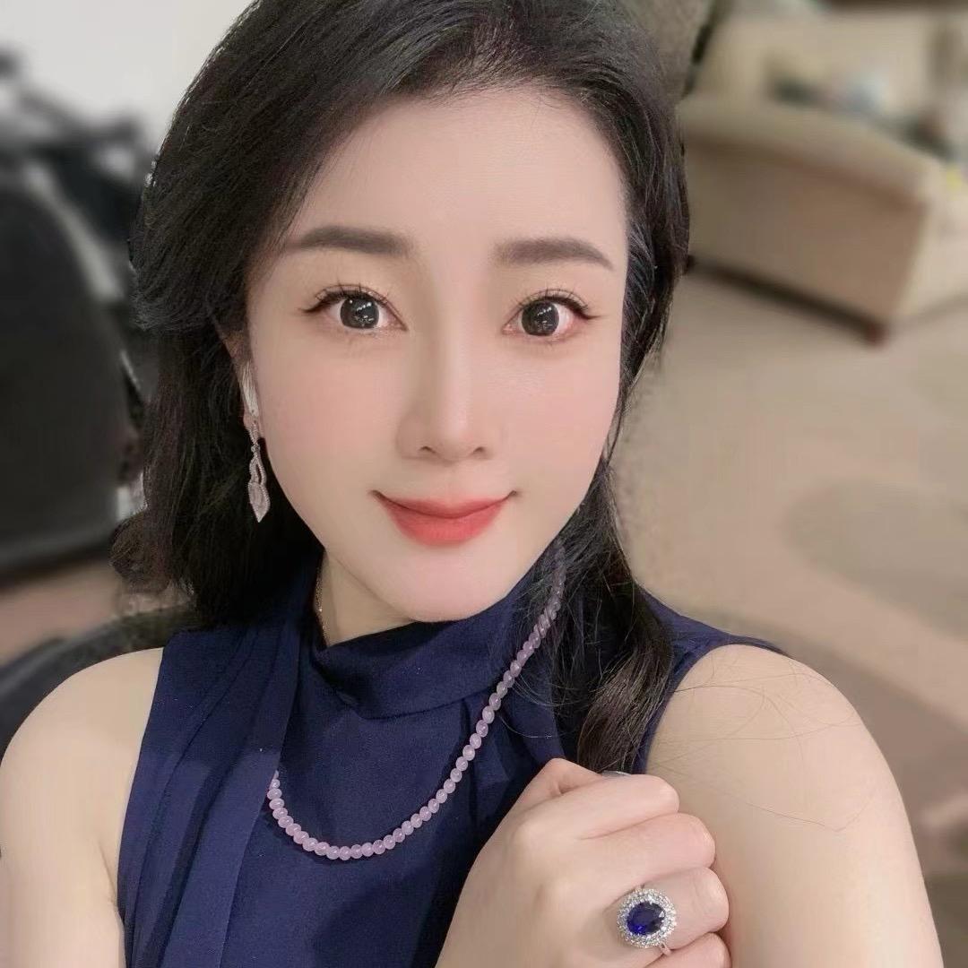 五个孩子的妈妈黄欣仪🍎身材打造中