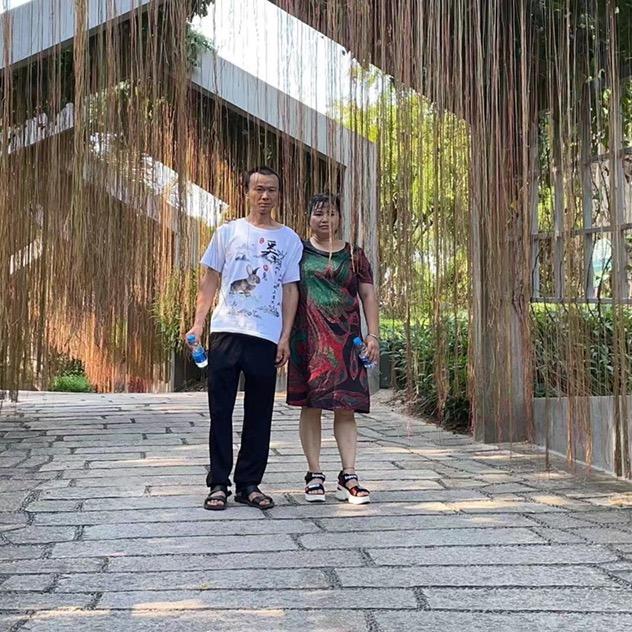 👠👠👠小红，红红火火