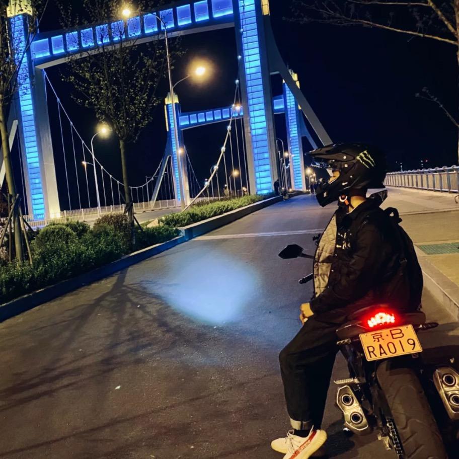 杨开新 ( 华油钢铁）