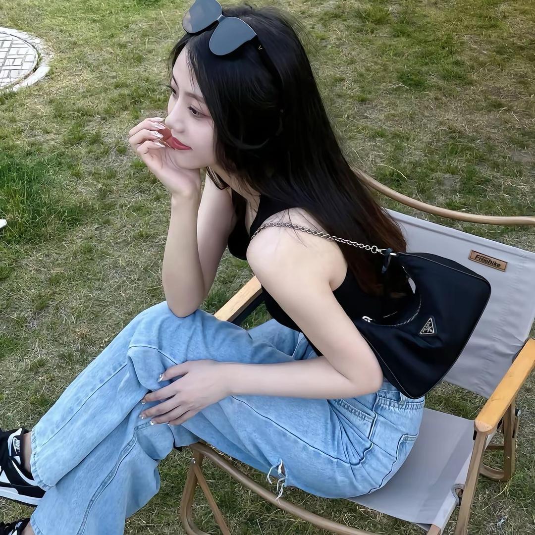 @吖  非凡