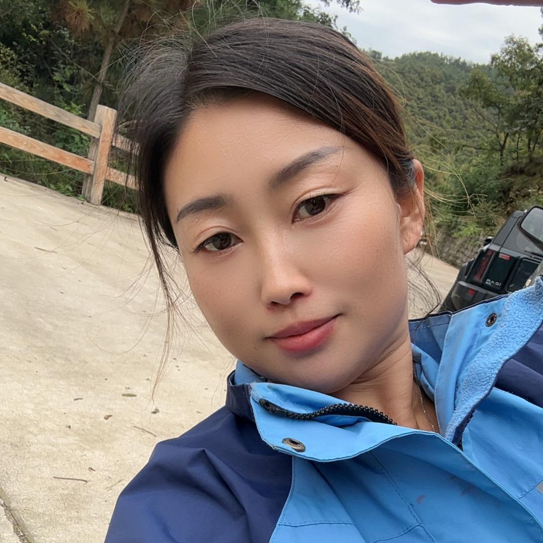 丽娜阿姨
