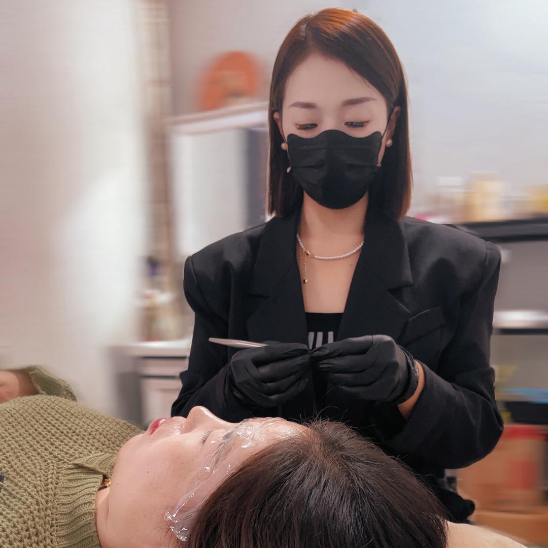 时尚名妆1店，时尚内衣👙2店