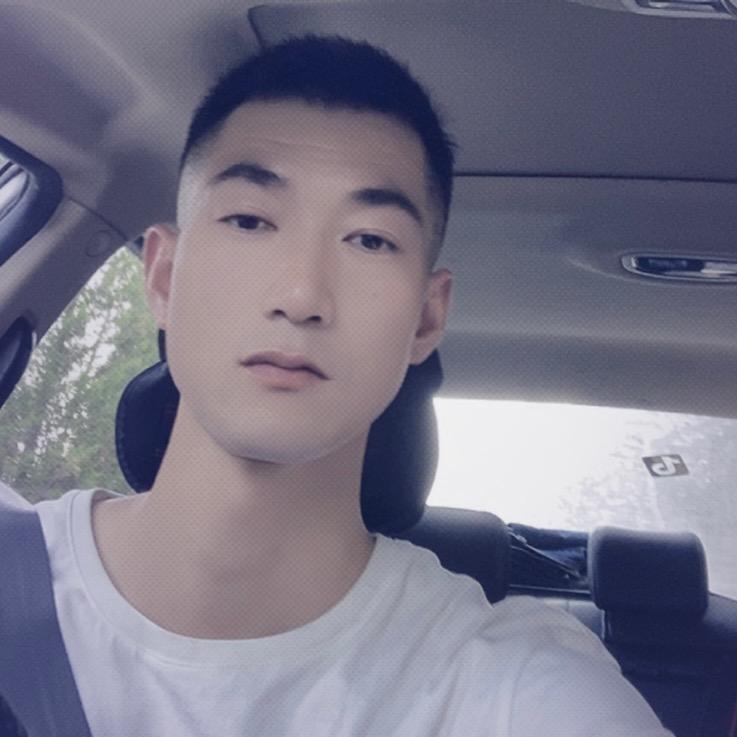 一人，一车，一世界。