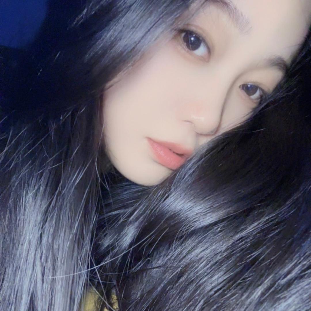 小茆😻爱吃鱼🐳