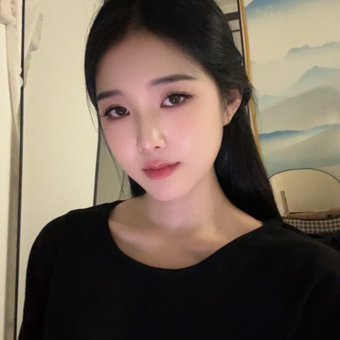 @888