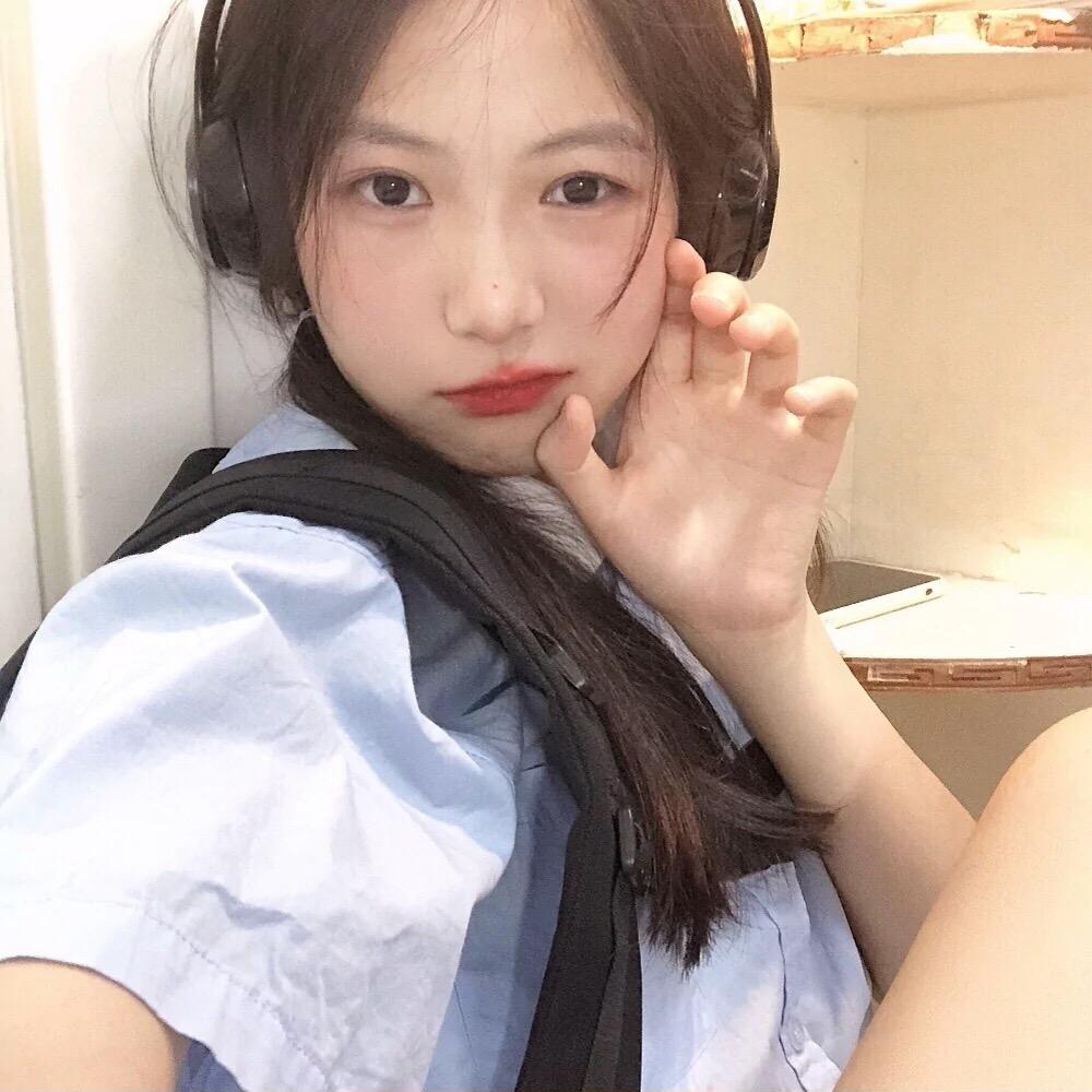 是小鱼同学（见过鹿晗版）