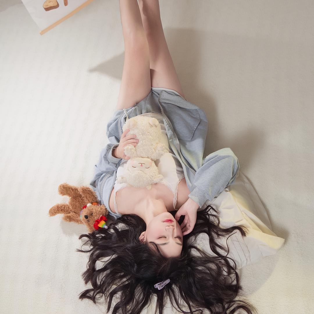 🌸.