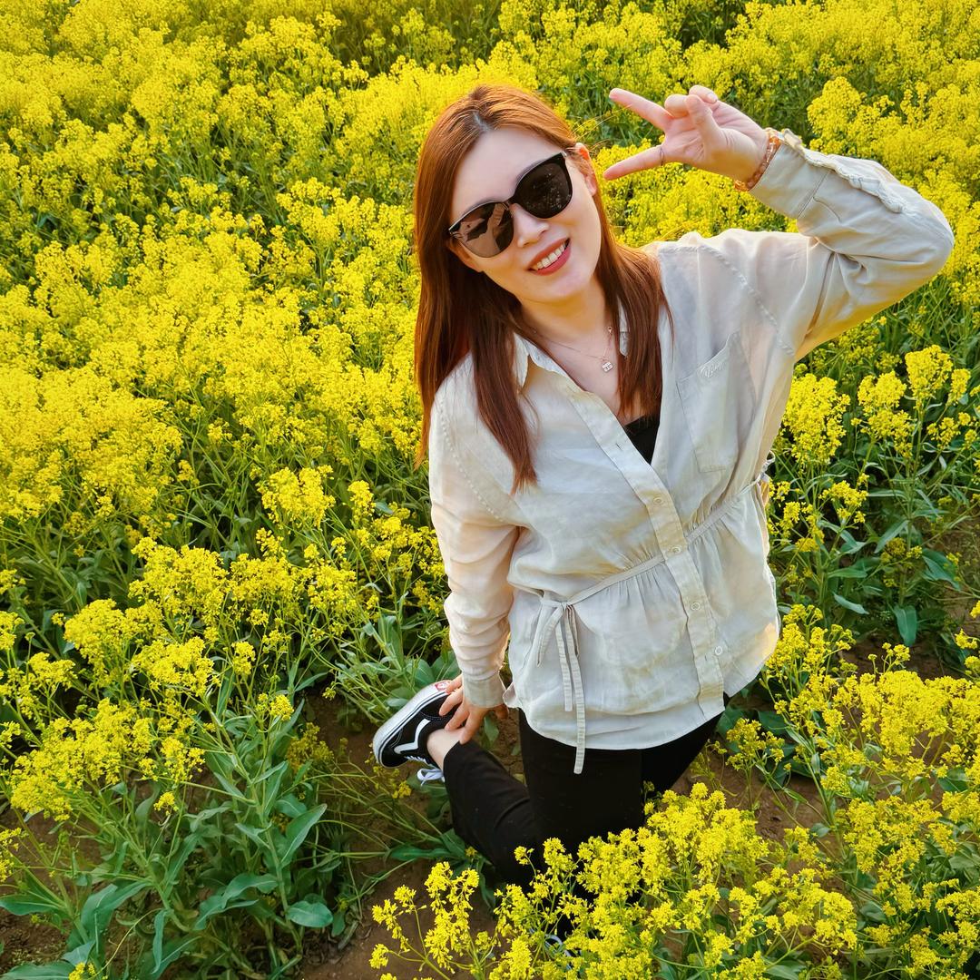 很会看脸的七七啊