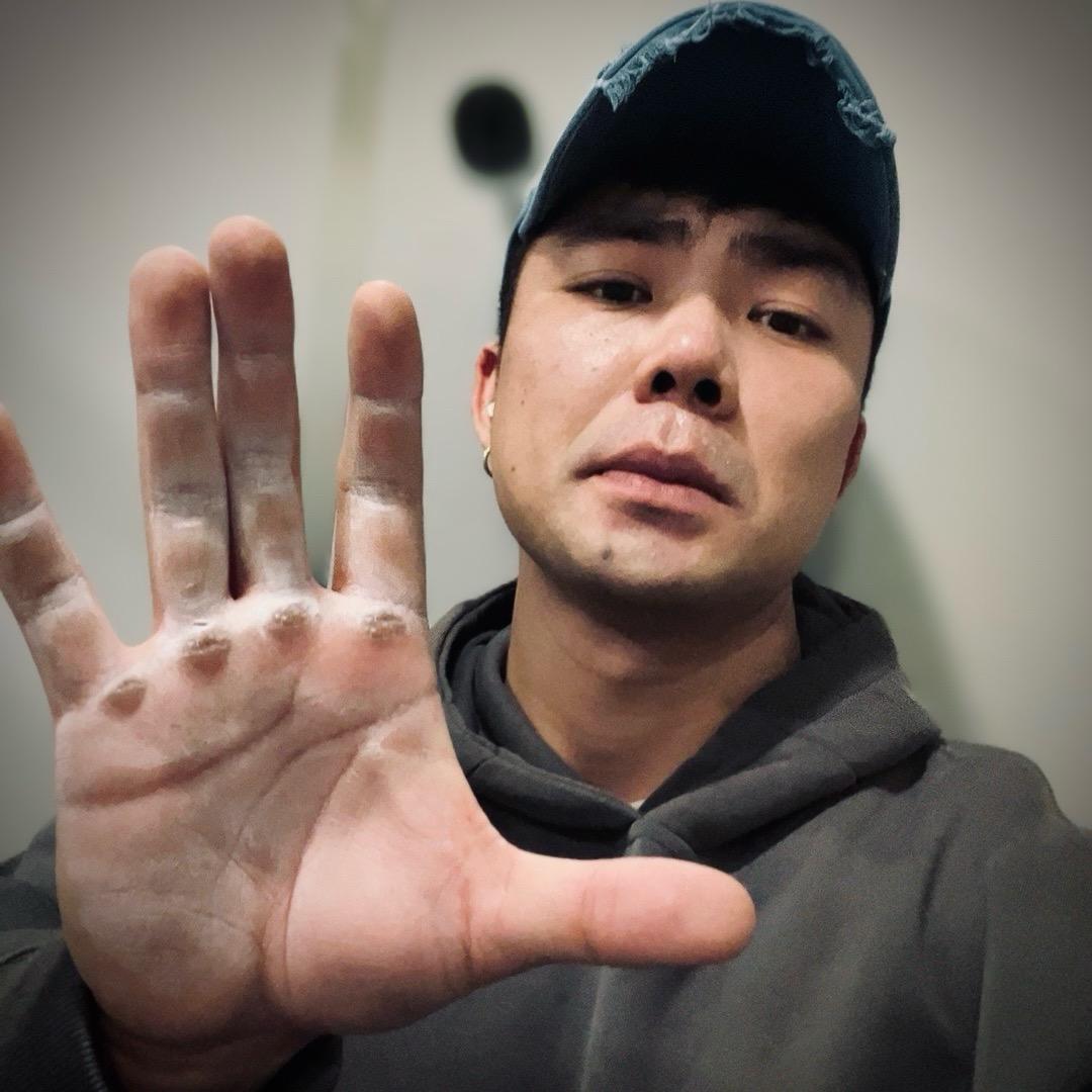 小黄睡不醒