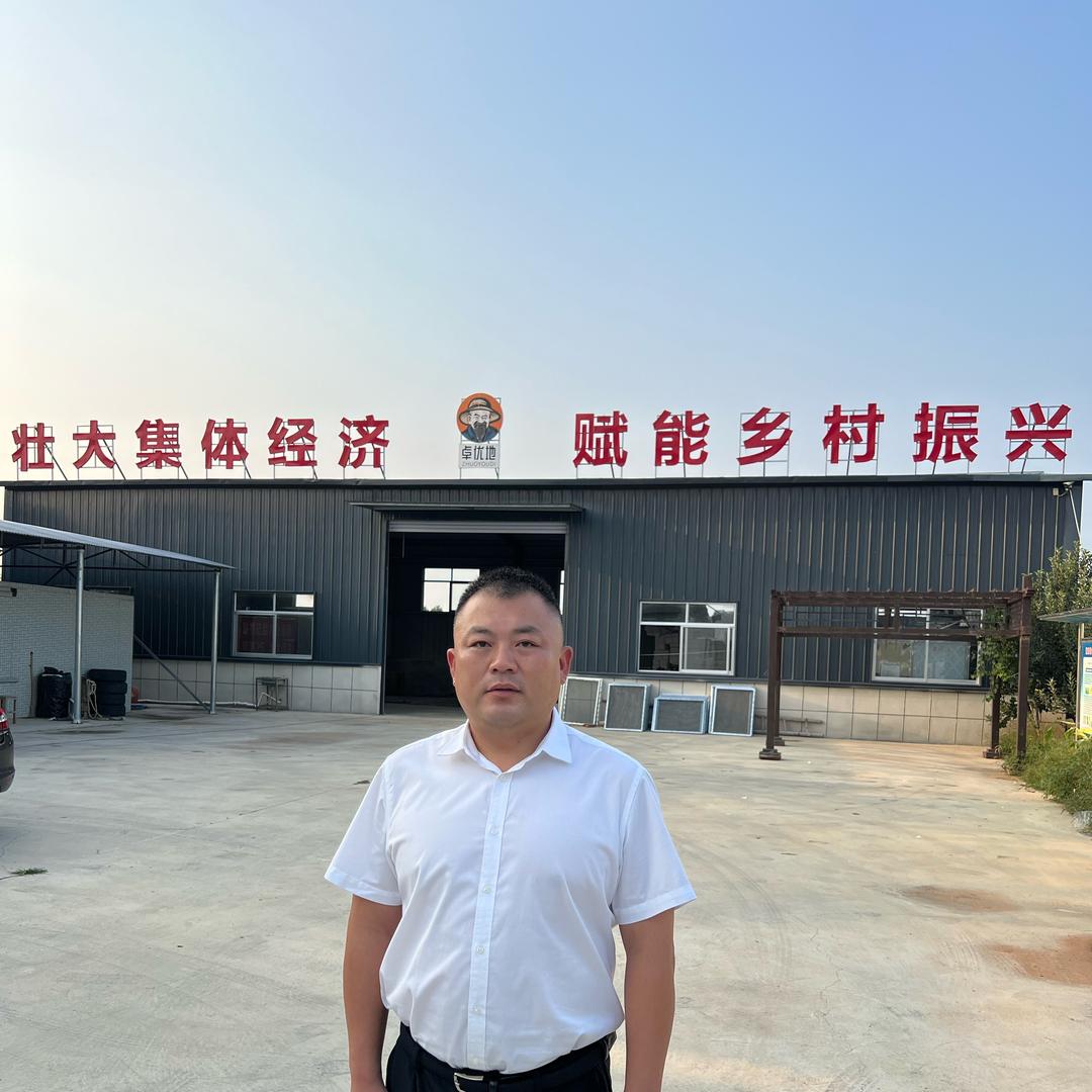 村支书曹振栋
