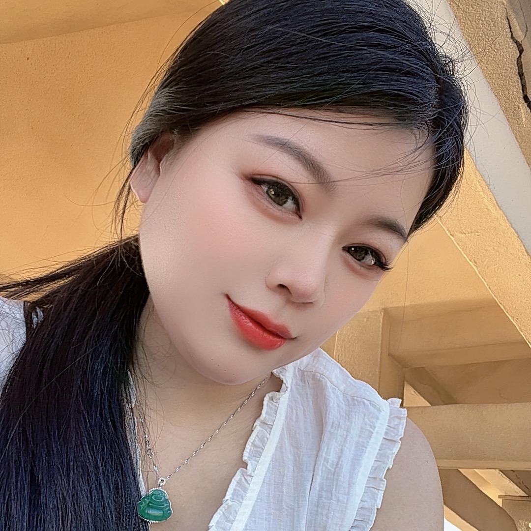 潇潇🫠⁷²⁰