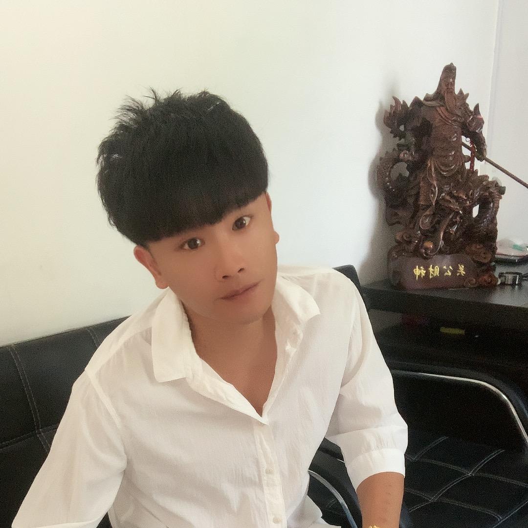 晓亮哥❤️