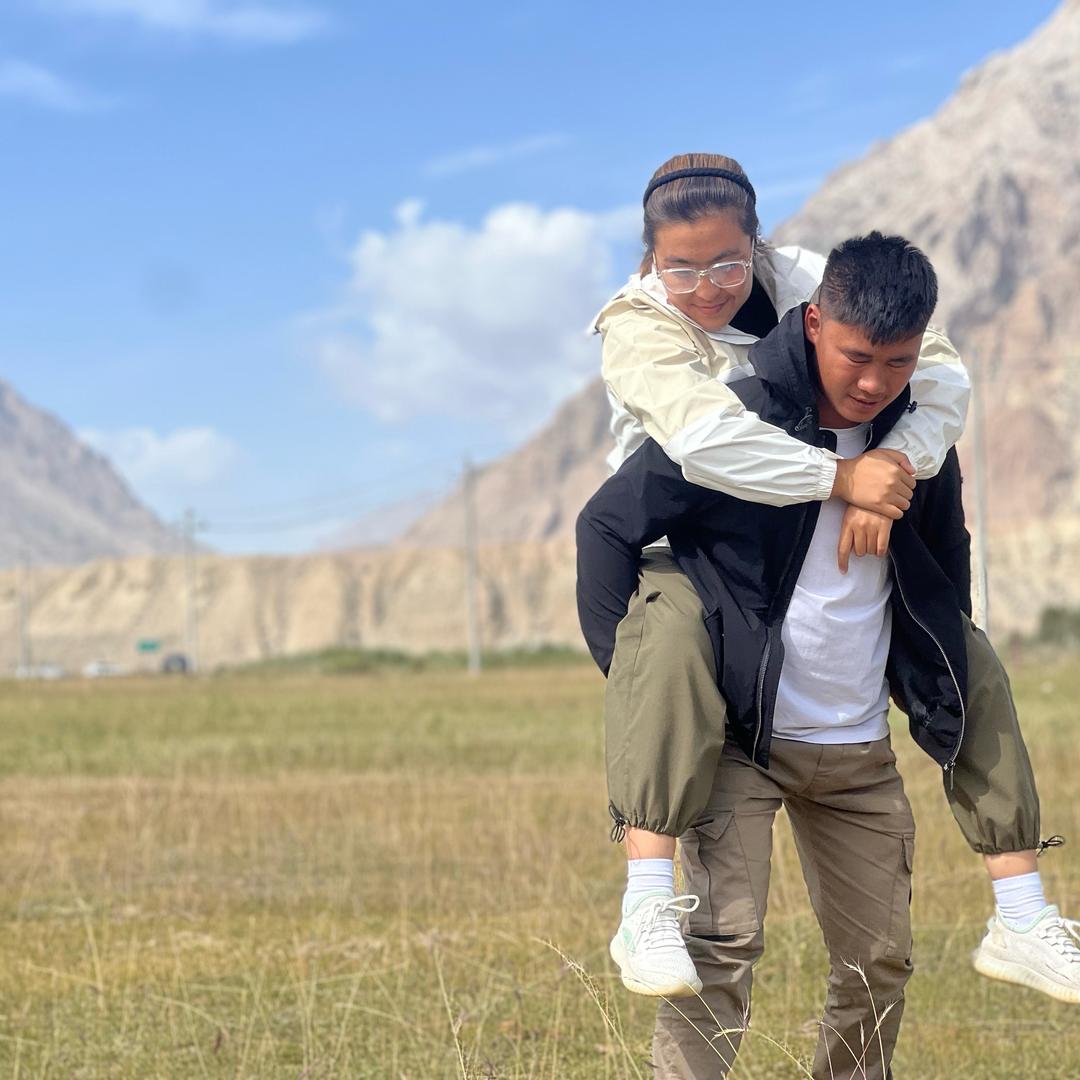 不想长大的小王同学