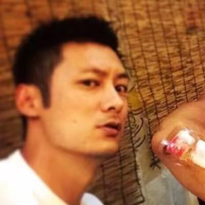 梁彡、